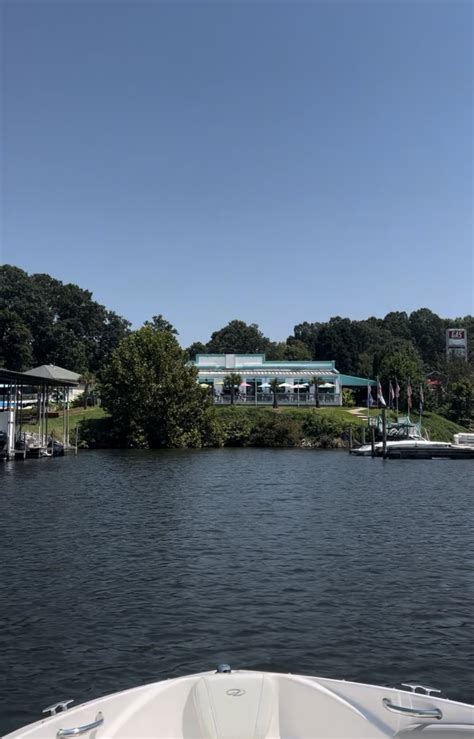 Lake Norman Waterfront Dining & Bars: A Local’s Guide to the Best ...