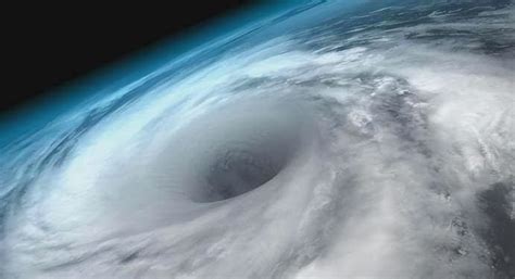 台风的名字怎么命名的，探讨台风名称的来源和命名方式-子期号