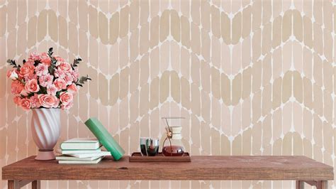 Secure Neutral Chevron Pattern Wallpaper