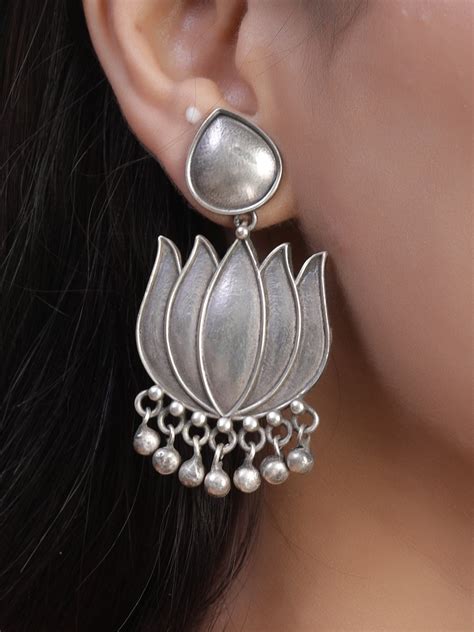 The Silver Lotus Choker Set – Cippele