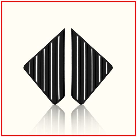 Thar Roxx Rear Window Side Louvers || Carbon Fiber And Glossy Black Fi