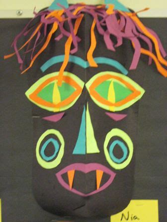 Maskeyi önce kendinize takın