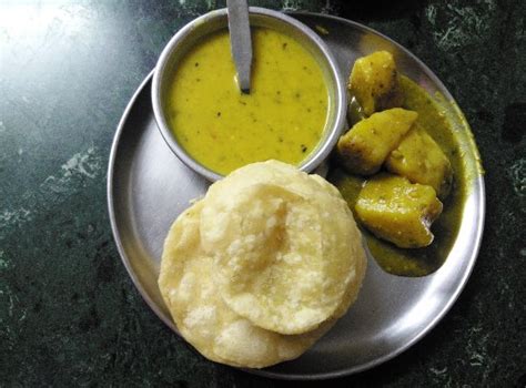 Authentic Bengali Food in Kolkata : 15 Heritage Places | Shoestring ...