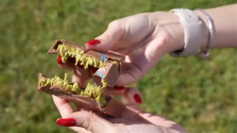 Çingene kız Dubai Chocolate Dubai Chocolate Bar Pistachio Knafeh India ...