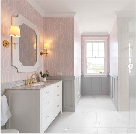 30 Amazing Wainscoting Bathroom Ideas You Will Love