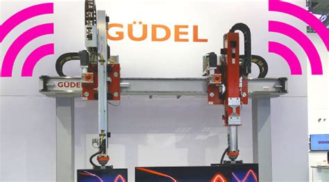 smart plastics in the Güdel linear robot | igus