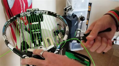 How to String.a Racket Using X Stringer XLT 的图像结果