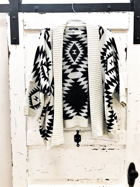 The Drake Closet (@TheDrakeCloset) / Twitter