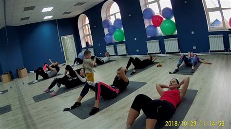Функциональная фитнес тренировка без оборудования на все группы мышц ...