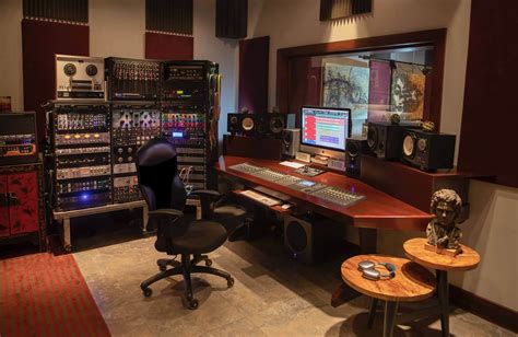 10 Best Las Vegas Recording Studios in 2025
