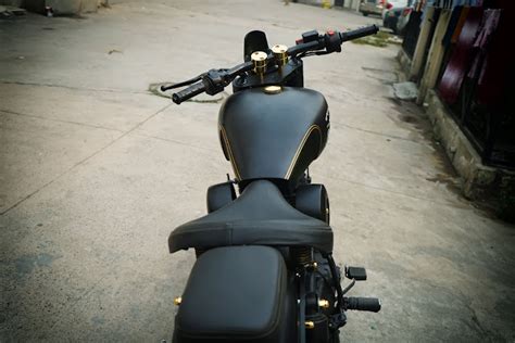 Rideofy Aurum- Royal Enfield Thunderbird 350cc Modified Bobber