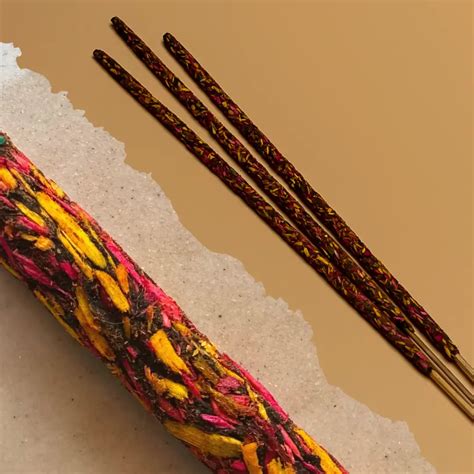 Kasturi Smudge Incense Sticks - (Pack of 20 sticks) – Charu Perfumery House