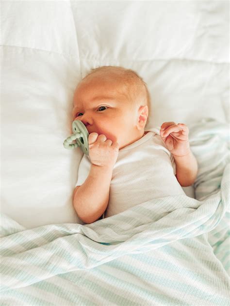 2 Week Old Baby Routine: Beckham's Two Week Summary - Twin Mom and More