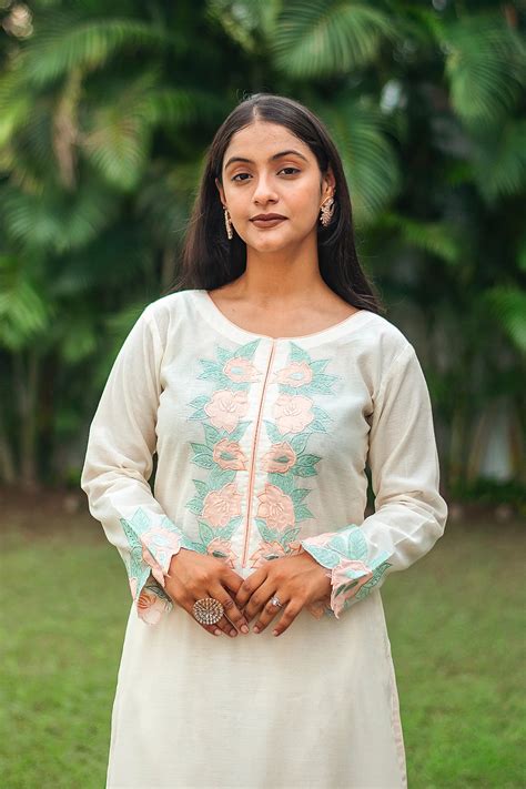 Cream chanderi patchwork kurta and dupatta with cream palazzo – The ...