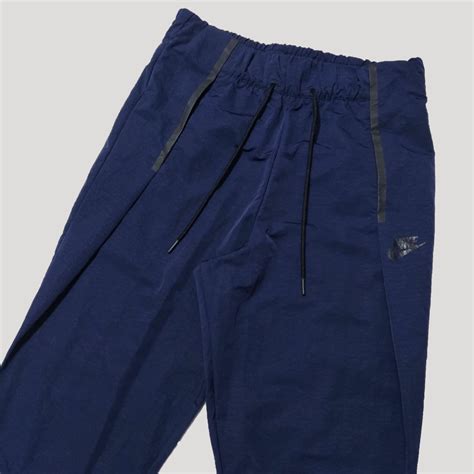 NIKE - Nylon Pants, Men's Fashion, Bottoms, Jeans on Carousell