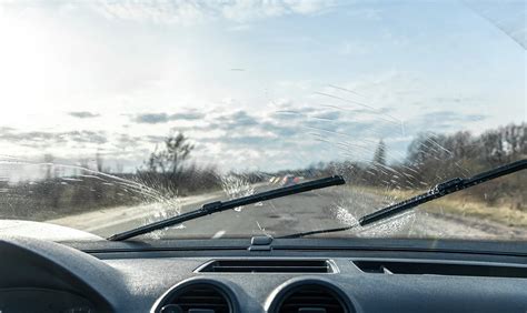 Understanding Automatic Windshield Wipers | Kryger Glass Guide