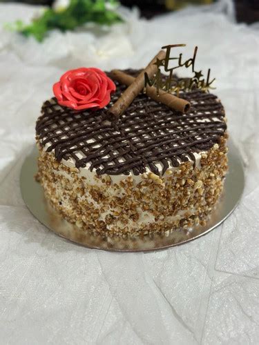 Eid Special Cake | Send A Cake & Gifts