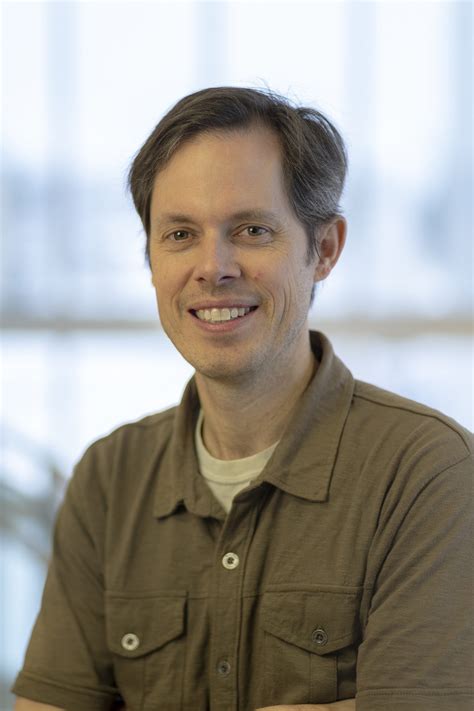 Ken D. Tape | Experts Guide