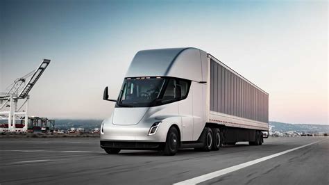 Tesla's Semi is Here: Are All-Electric Trucks the Future of Car Hauling? - Super Dispatch