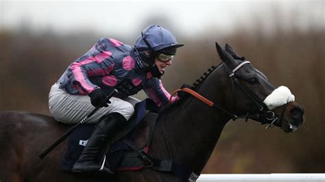 Kim Bailey thrilled to see Balleticon back to winning ways | Racing ...