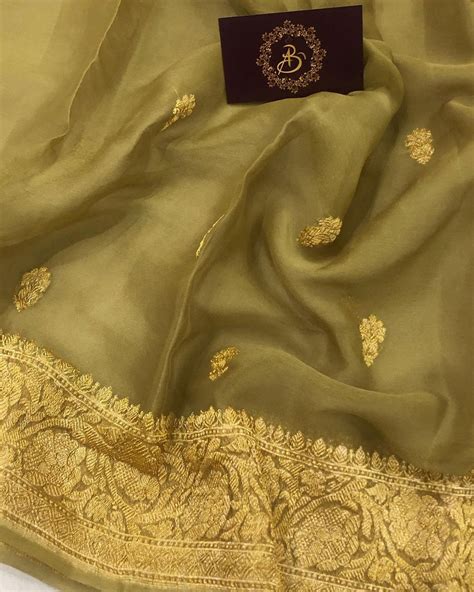 Olive Green Khaddi Chiffon Banarasi Handloom Saree - Aura Benaras