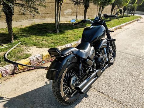 Neev Motorcycles Black Panther - Cruiser Royal Enfield