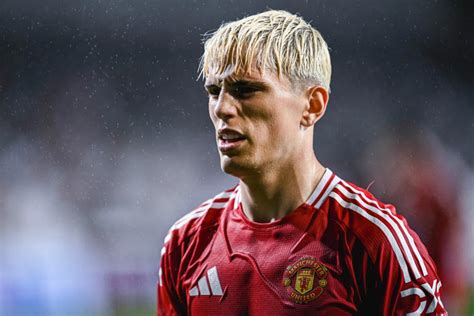 Three Premier League clubs want to sign Alejandro Garnacho as Man Utd ...