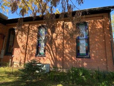 121 N 7th St, Louisiana, MO 63353 | Homes.com