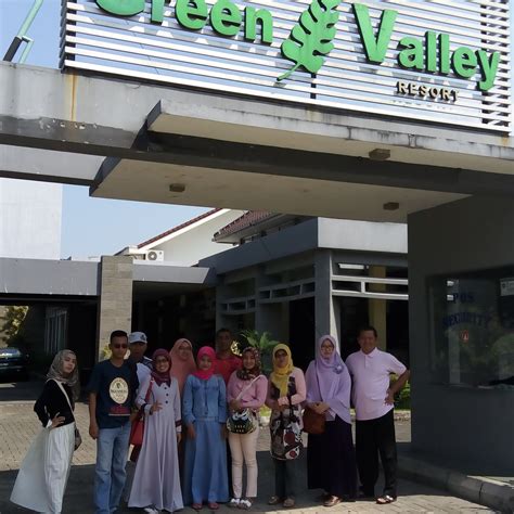 GREEN VALLEY RESORT (Purwokerto) - Resort Reviews, Photos, Rate ...