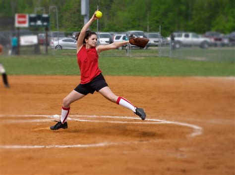 How to Pitch a Softball - American Profile