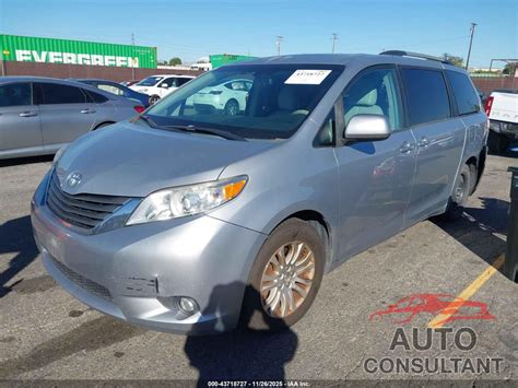 2014 TOYOTA SIENNA XLE V6 8 PASSENGER Gasoline - 5TDYK3DC6ES453174