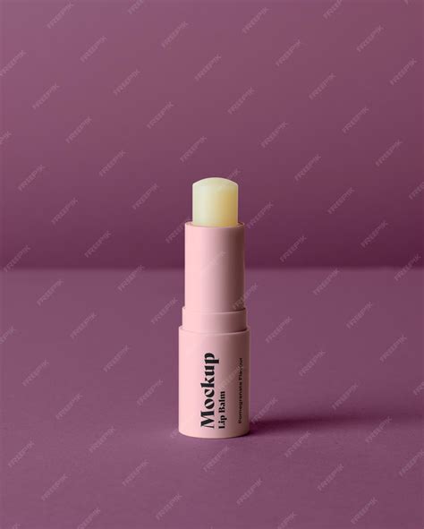 Premium PSD | Lip balm packaging mockup