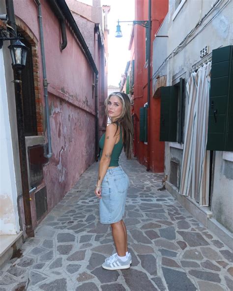 skilah blue hurd | venice&burano | Instagram