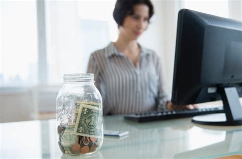 Why Roth 401(k)s Are a Great Deal for Millennials