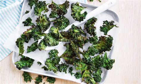 How to Cook Kale Chips? - Cully's Kitchen