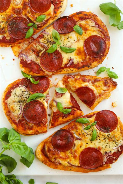 Naan Bread Pizza {15 Minute Recipe}