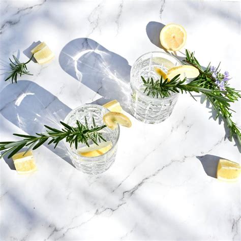 Jin Jiji: All about the INR 2000 Indian gin that's awarded 'the world’s ...