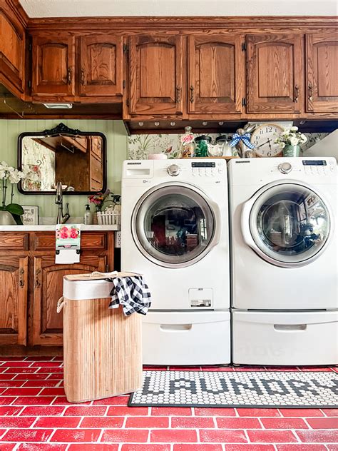 ORGANIZATION AND ACCESSORIES LAUNDRY ROOM REFRESH | Dimples and Tangles