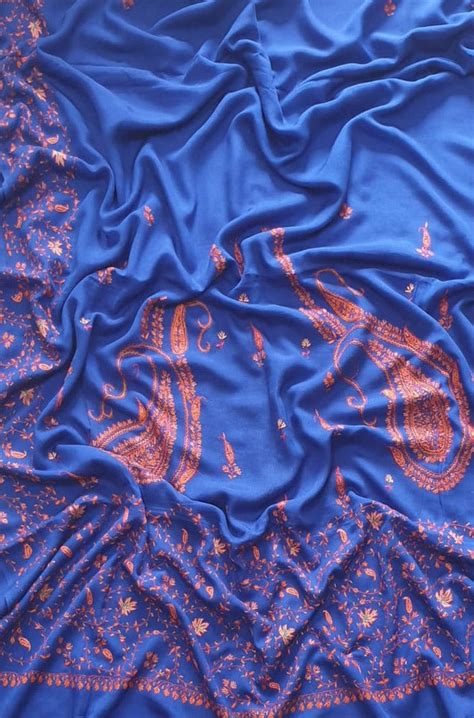 Blue Embroidered Kashmiri Sozni Work Crepe Flower Design Saree ...