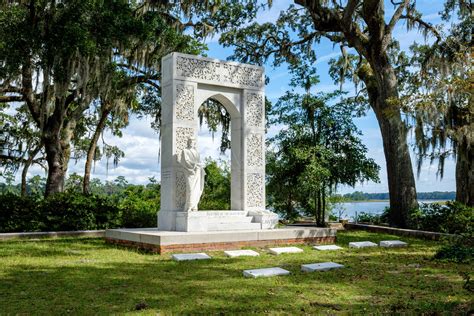 Bonaventure Cemetery Map
