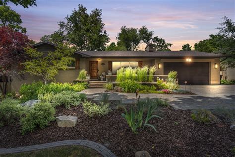 2891 E Kentucky Ave, Holladay, UT 84117 | Densley Film & Photo