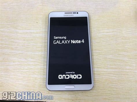 GooPhone N4: ecco le foto del clone del Samsung Galaxy Note 4