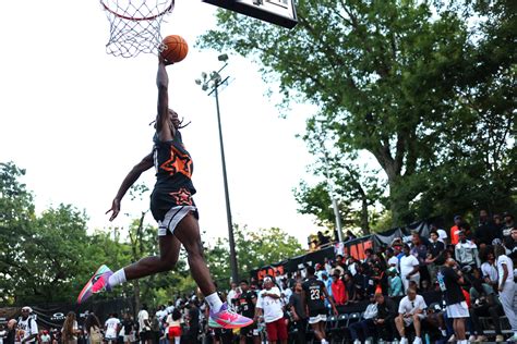 Tennessee basketball hosting pair of five-star recruits for Duke exhibition