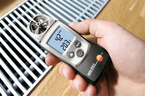 Outlet measurement with a vane anemometer