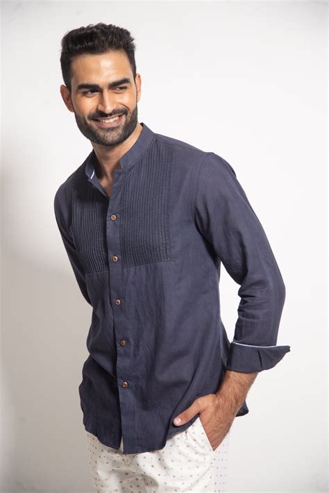 The Navy Linen Pleated Shirt – WRICKIE ANGRISH