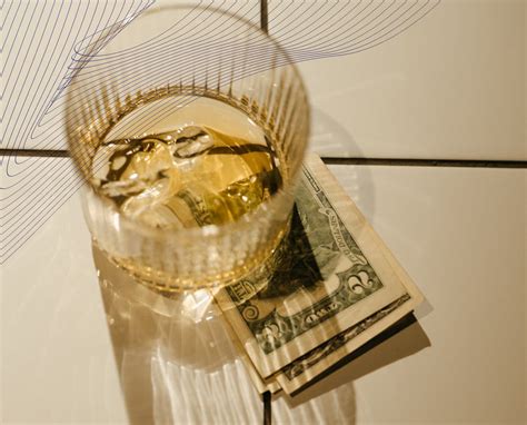 Service Charges vs Tips in Restaurants: Complete Guide | Me-Pos Blog