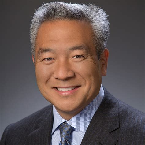 ワーナー・ブラザースのCEOケビン・辻原がスキャンダルを受け辞任