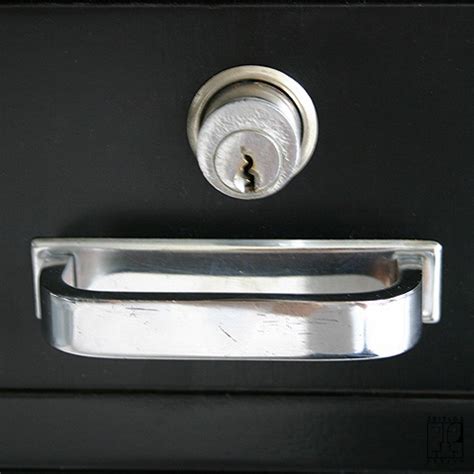 Tubular steel writing table by Kovona - ZEITLOS – BERLIN