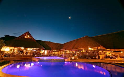 EXPLORERS VILLAGE, SHEARWATER (Victoria Falls) - Hotel Reviews, Photos ...