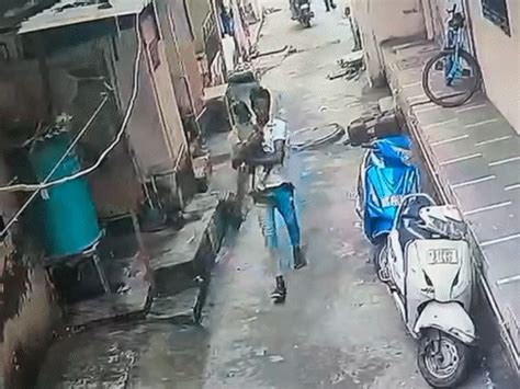 3-year-old abducted from Surat society in broad daylight Police ...